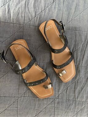Franco Sarto Ellis Toe Loop Flat Sandal